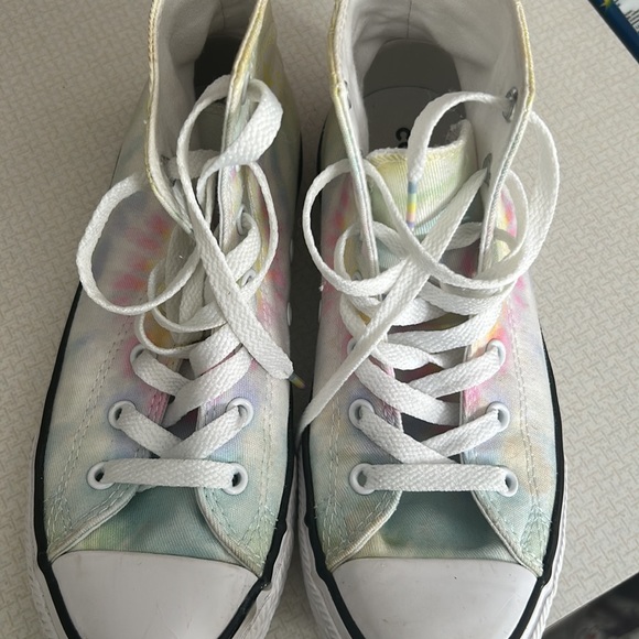 Tie dye converse - Picture 2 of 3